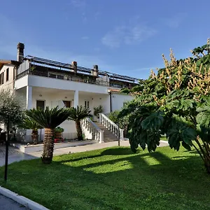 Il Giardino Di Stella Frascati